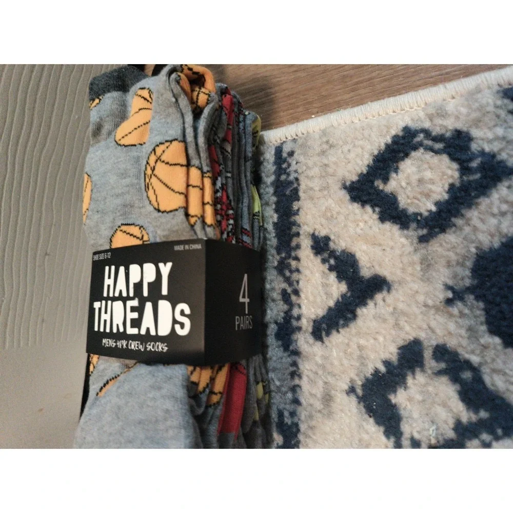 Men's Happy Threads Sports Basketball Crew Socks (US 6-12) 4 Pairs! New